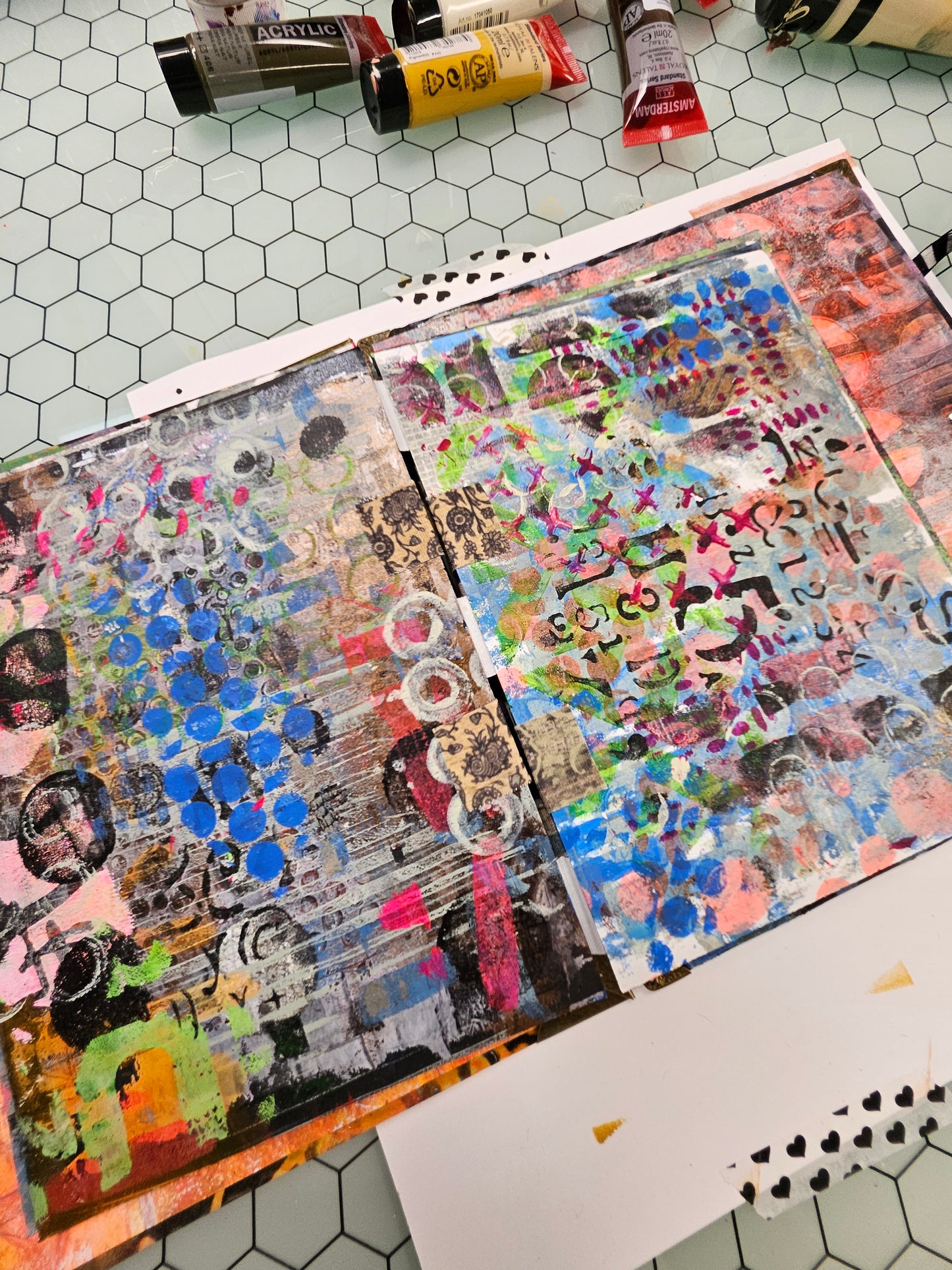 Gorgeous Grunge Journal: 8.75"x6.75" - Multi-Media Pages, Acrylic Paint, Tab Binding, Tie Closure, Fabric Cover